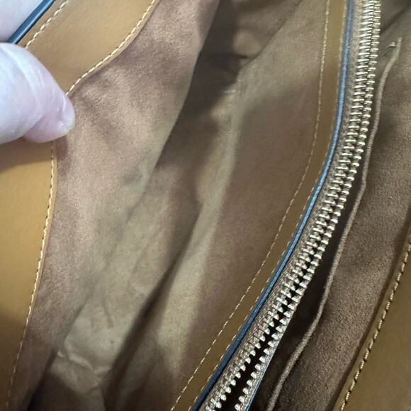 EUC COACH 76618 TILLY LEATHER GOLD CROSSBODY BAG - Picture 12 of 13